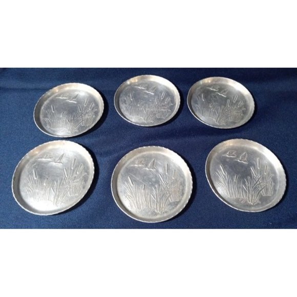 Six Piece Set of Aluminum Pond Scene Mini Plates‎ - Picture 1 of 3